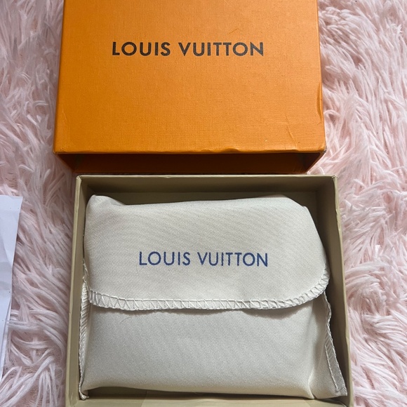 Louis Vuitton wallet - Picture 6 of 7